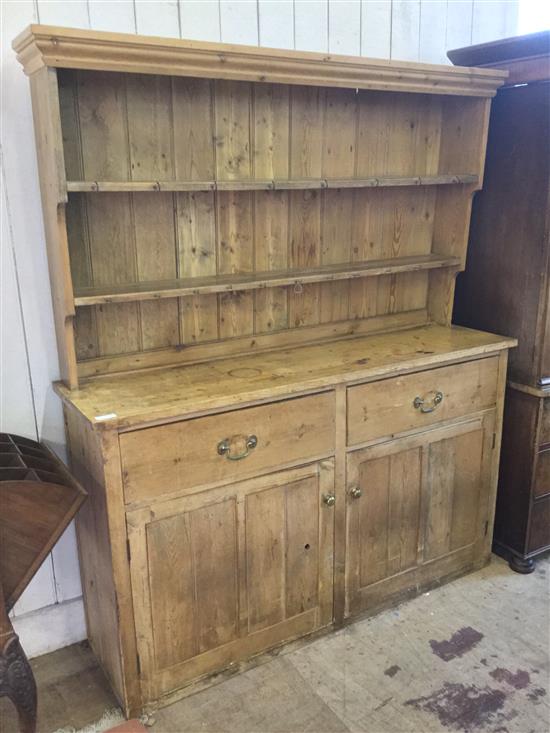 Pine dresser and rack